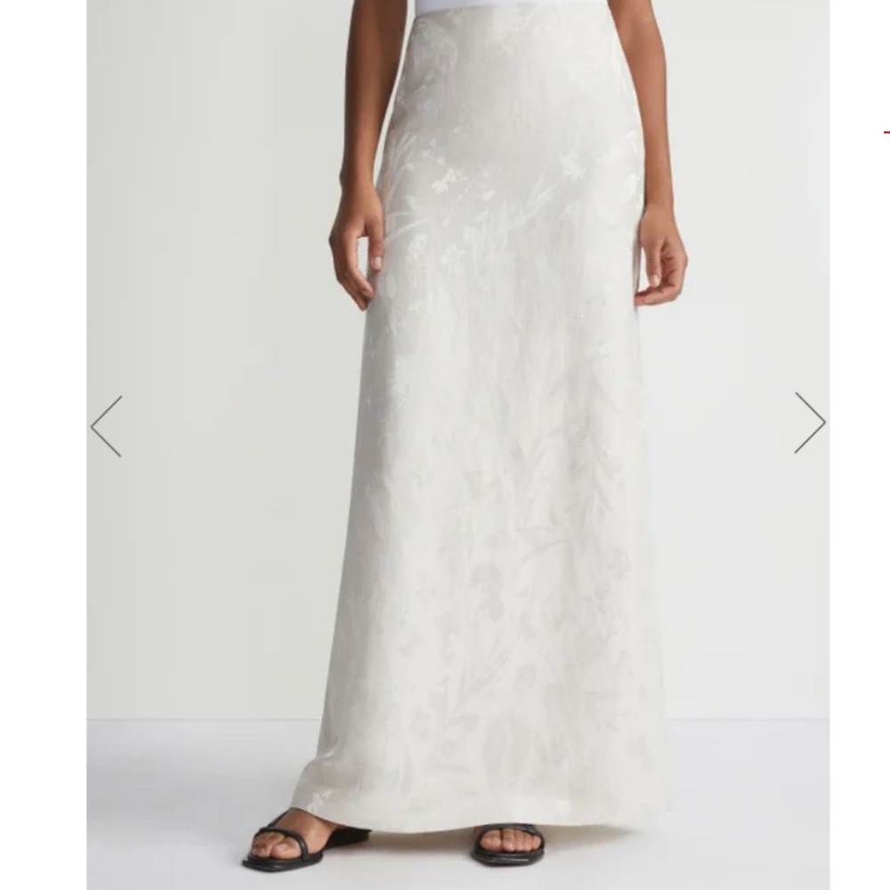 Lafayette 148 New York Linen and Viscose Jacquard Skirt Size 8 Color Pebble